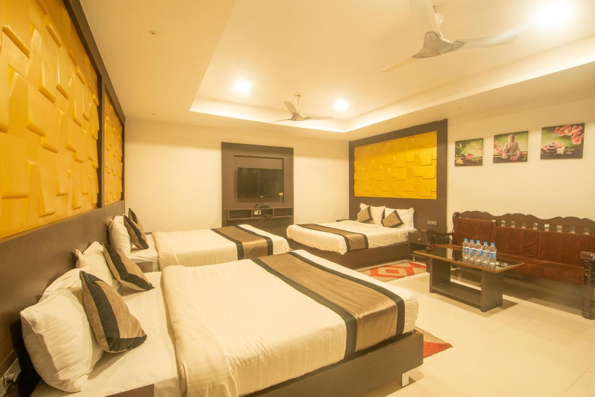 Parampara Residency Кушалнаґар Екстер'єр фото